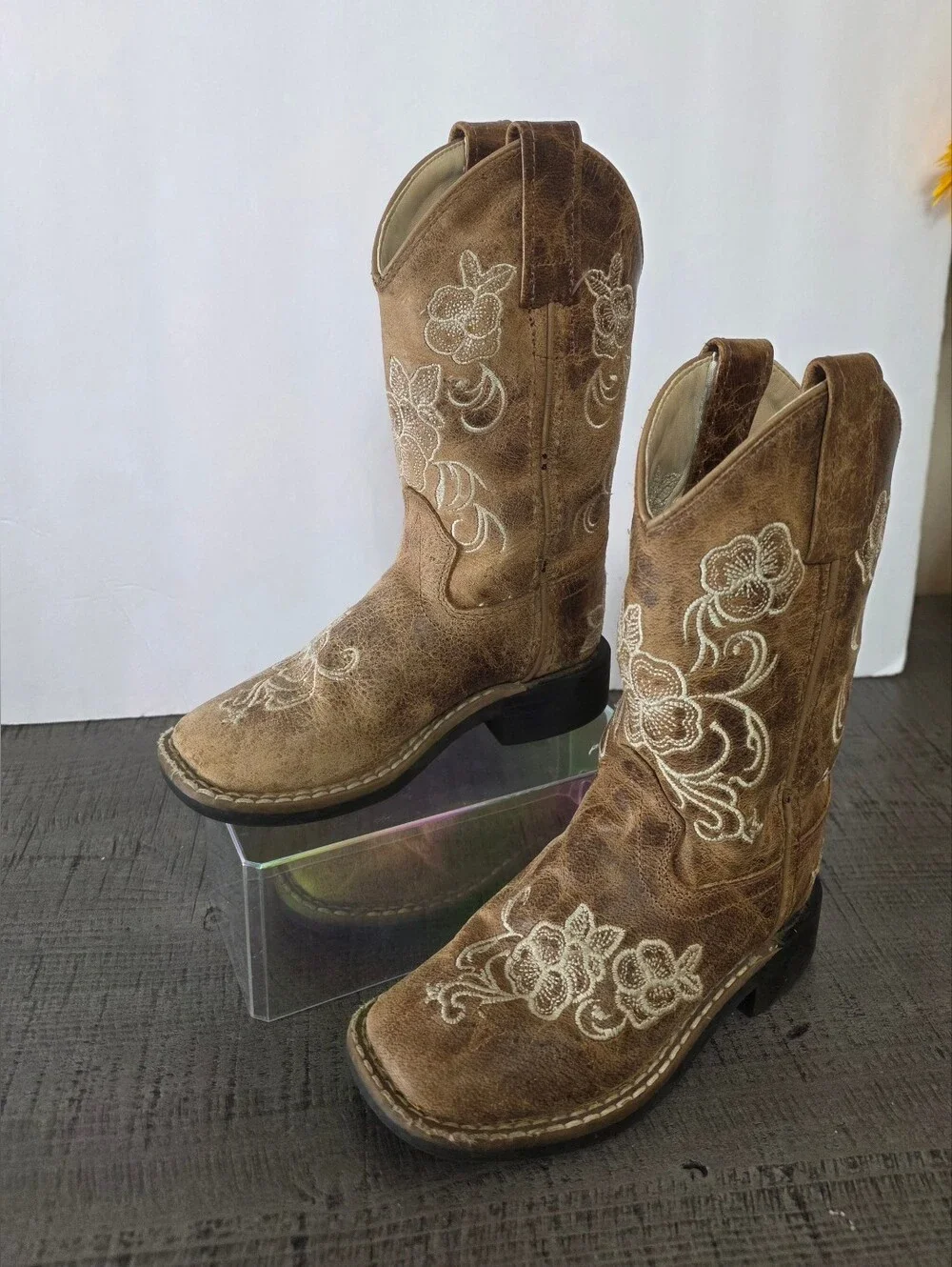 Girl's Shyanne Little Lasy Floral Embroidered Western Boots Size 9D